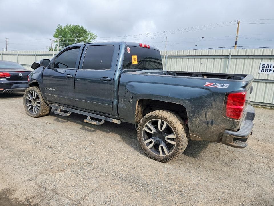2017 CHEVROLET SILVERADO K1500 LT 2