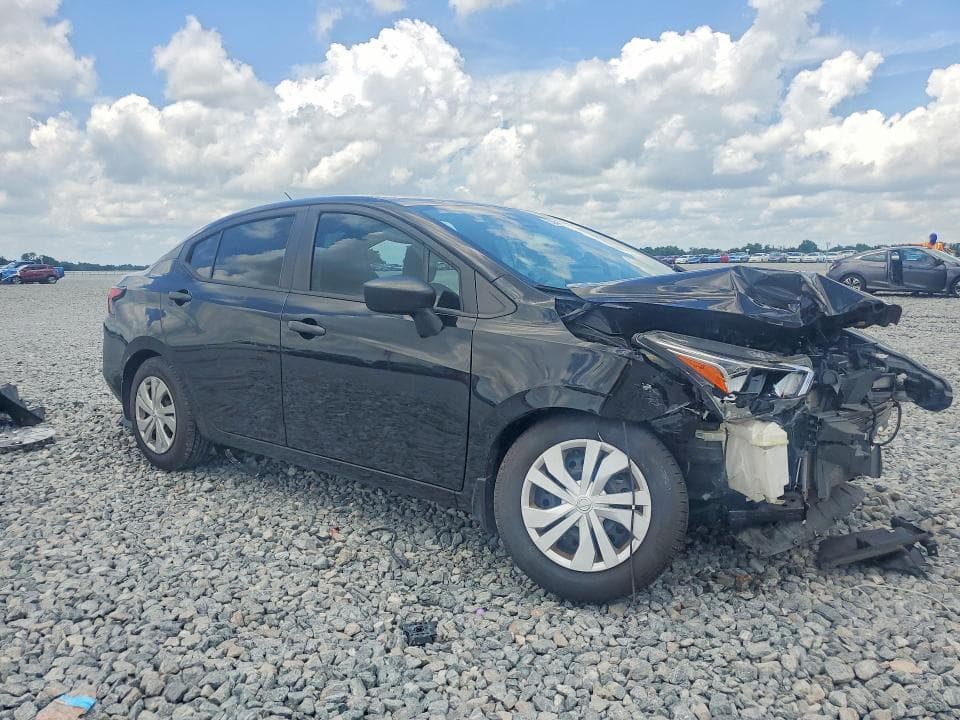 2022 NISSAN VERSA S 4
