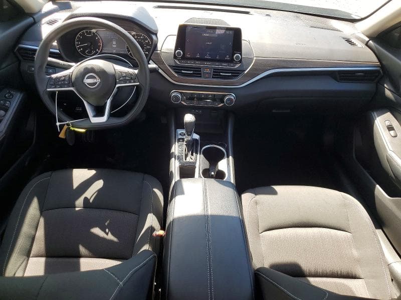 2024 NISSAN ALTIMA SV 8