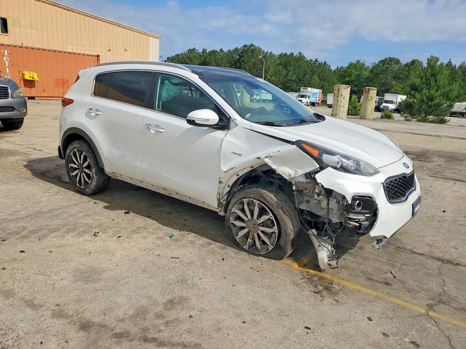 2017 KIA SPORTAGE EX 4