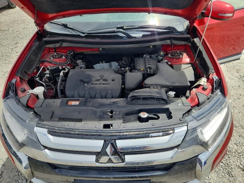 2018 MITSUBISHI OUTLANDER SE 12