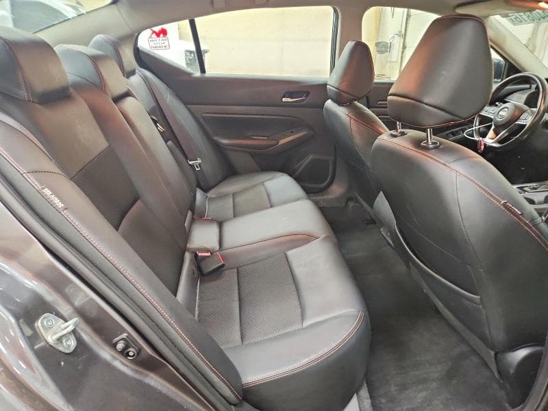 2022 NISSAN ALTIMA SR 10
