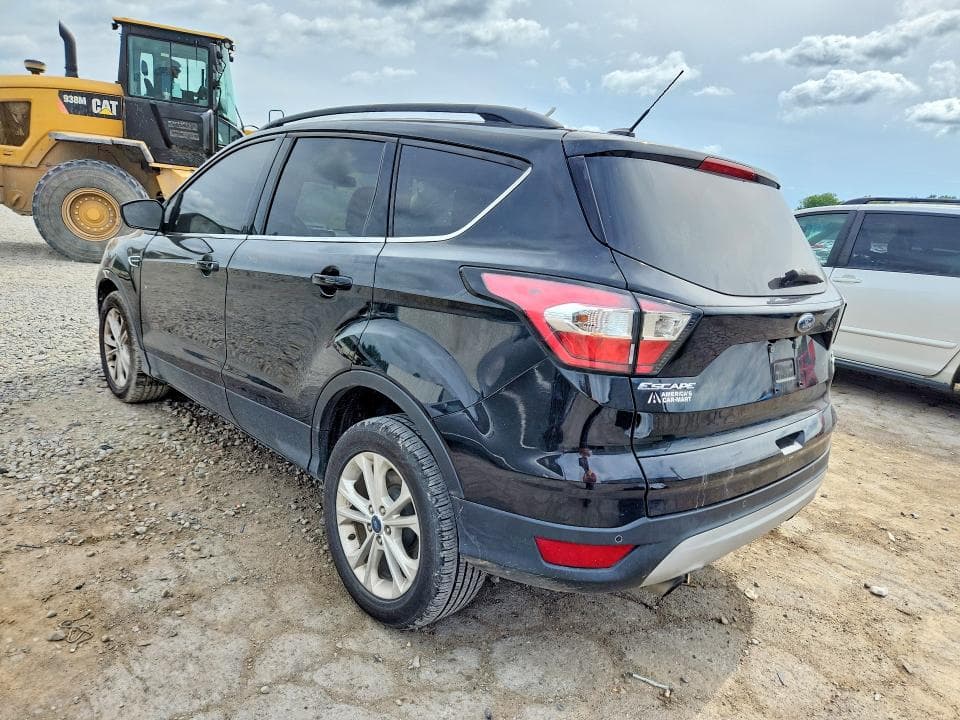 2017 FORD ESCAPE SE 2