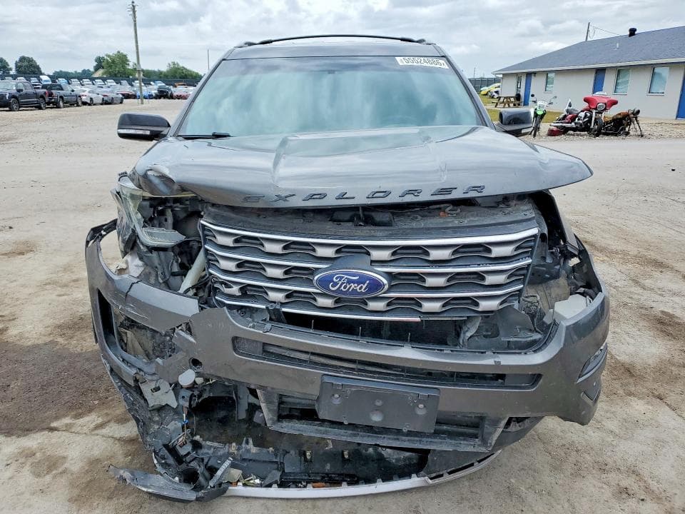 2017 FORD EXPLORER XLT 5