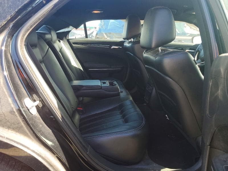 2017 CHRYSLER 300 S 10