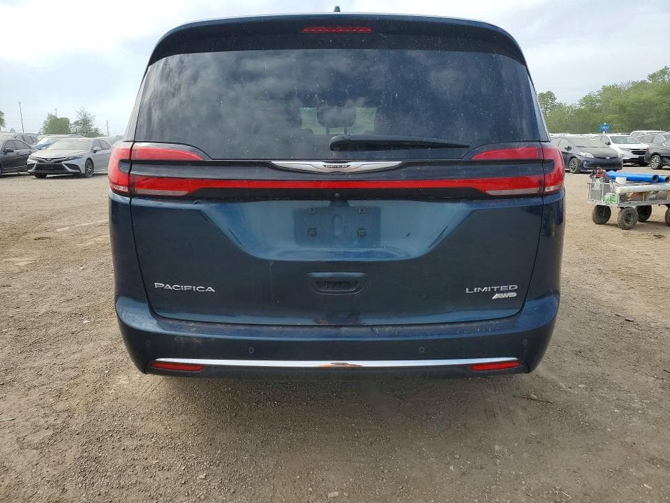 2022 CHRYSLER PACIFICA LIMITED 6