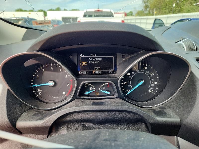 2017 FORD ESCAPE SE 9