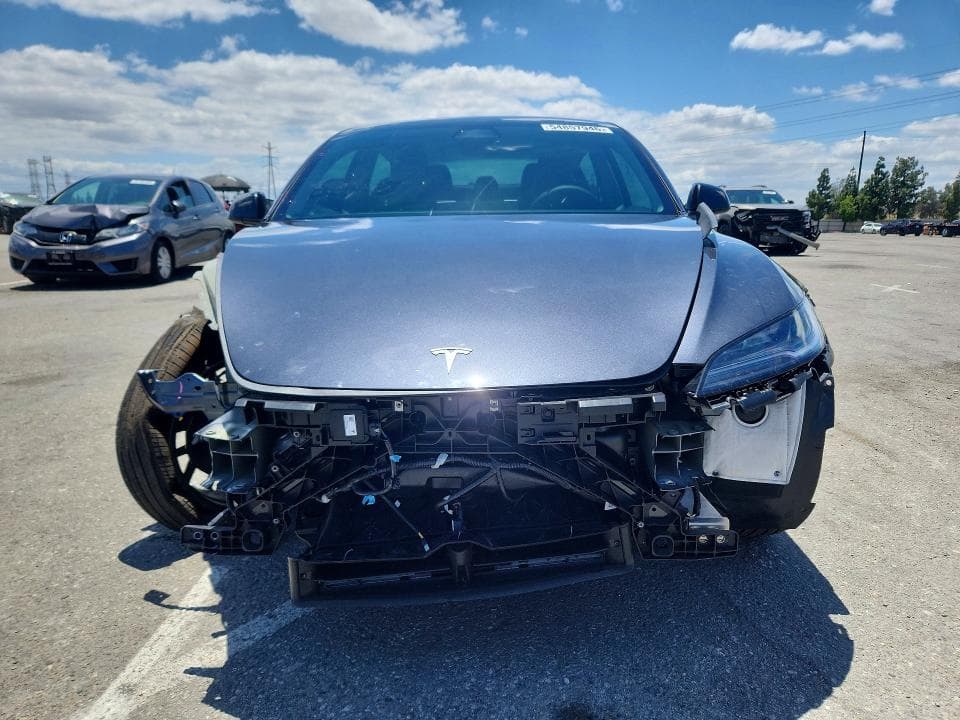 2025 TESLA MODEL 3 5