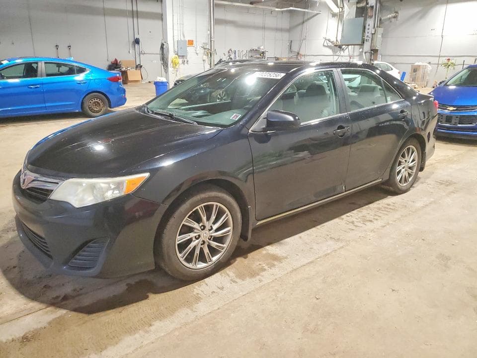 2012 TOYOTA CAMRY - 1