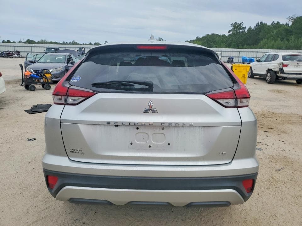 2022 MITSUBISHI ECLIPSE CROSS SE 6