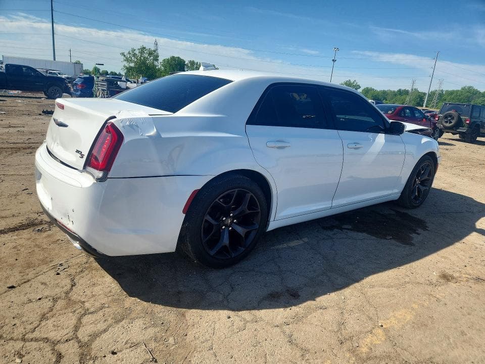 2021 CHRYSLER 300 S 3