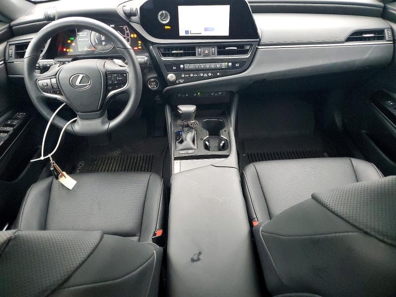 2025 LEXUS ES 300H BASE 8