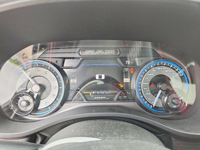 2022 RAM 1500 LIMITED 9