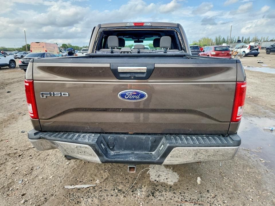 2017 FORD F150 SUPERCREW 6