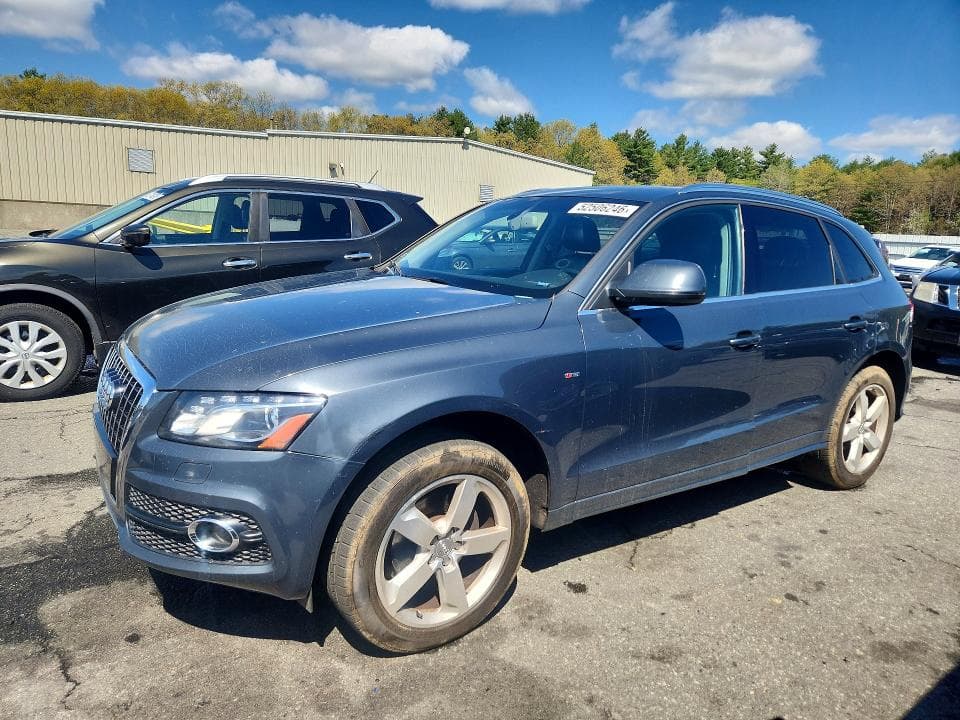 2011 AUDI Q5 PREMIUM PLUS - 1