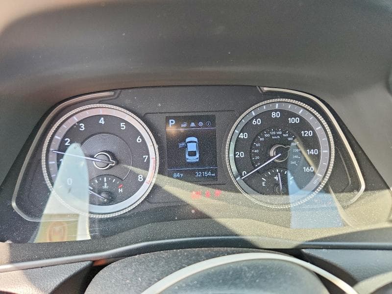 2020 HYUNDAI SONATA SE 9