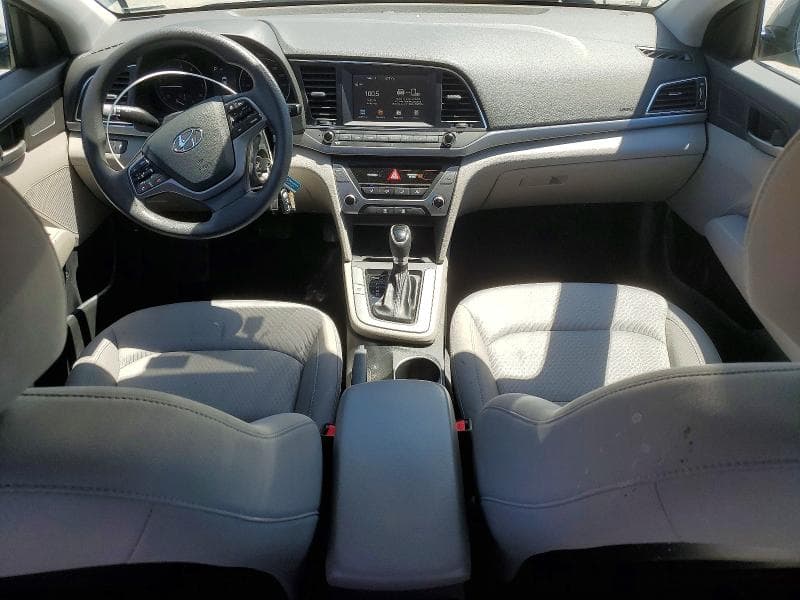 2018 HYUNDAI ELANTRA SEL 8