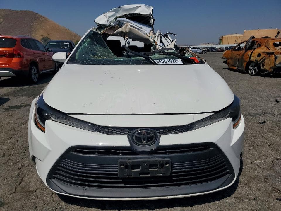 2023 TOYOTA COROLLA LE 5