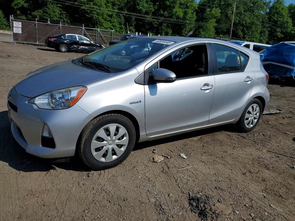 2014 TOYOTA PRIUS