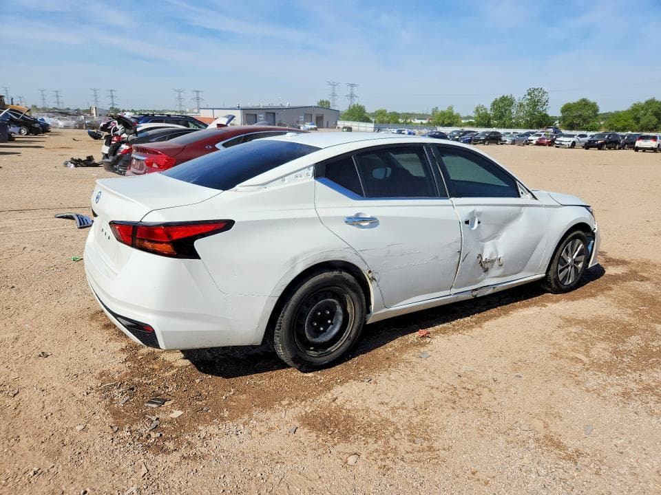 2019 NISSAN ALTIMA S 3