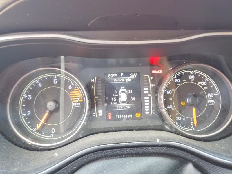 2019 JEEP CHEROKEE LATITUDE PLUS 9