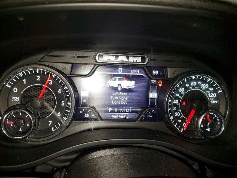 2022 RAM 1500 BIG HORN 9
