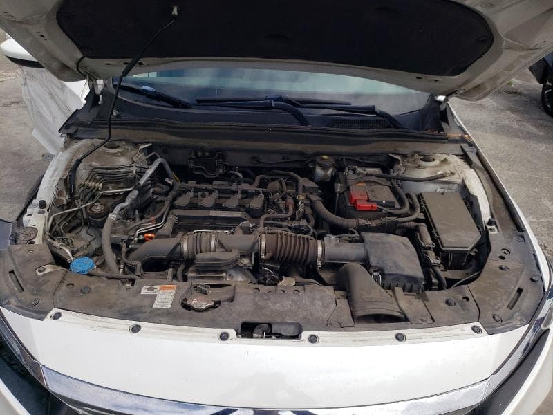 2018 HONDA ACCORD LX 11