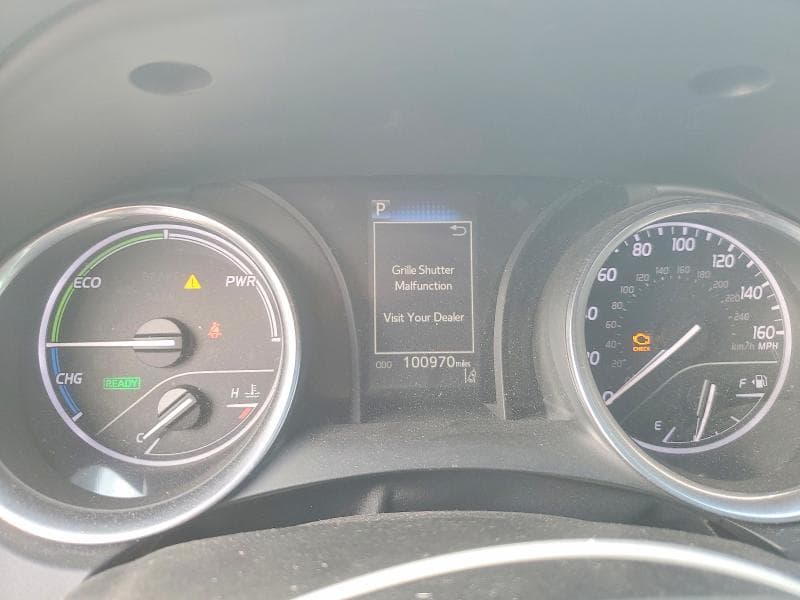 2018 TOYOTA CAMRY LE 9