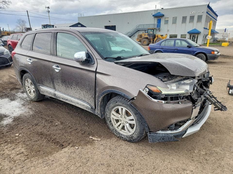 2017 MITSUBISHI OUTLANDER ES 4