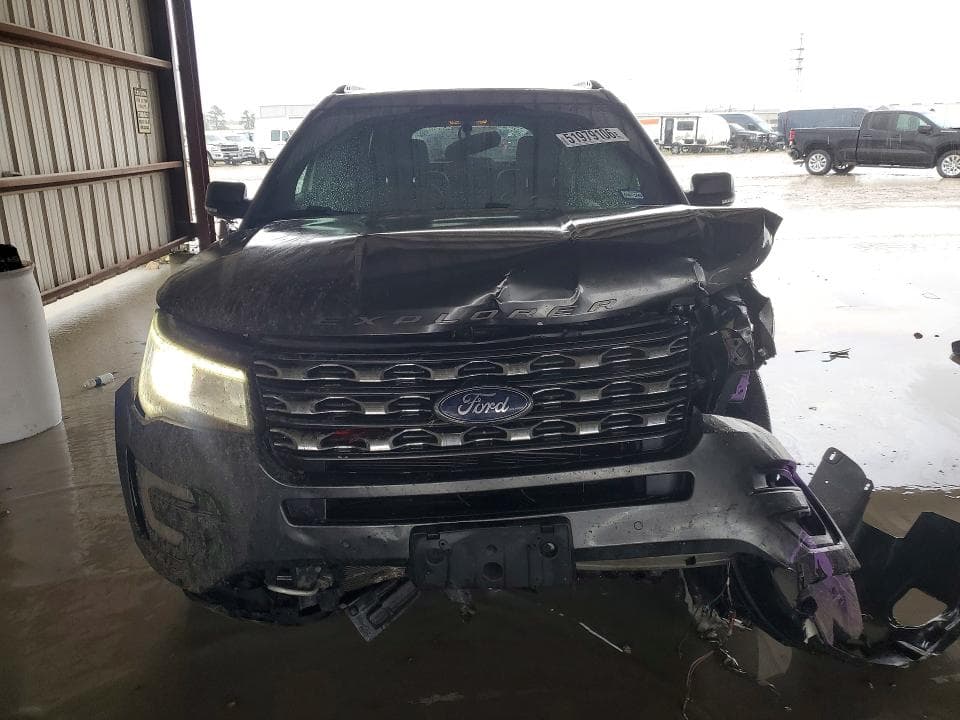 2017 FORD EXPLORER XLT 5