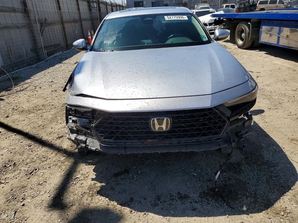 2024 HONDA ACCORD EX 5