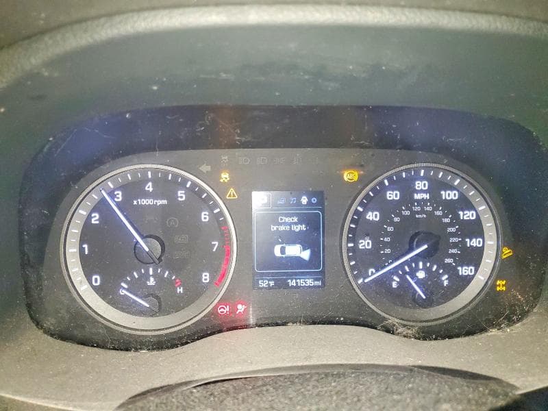 2017 HYUNDAI TUCSON SE 9