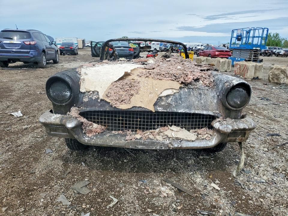 1957 FORD THUNDERBIRD 5