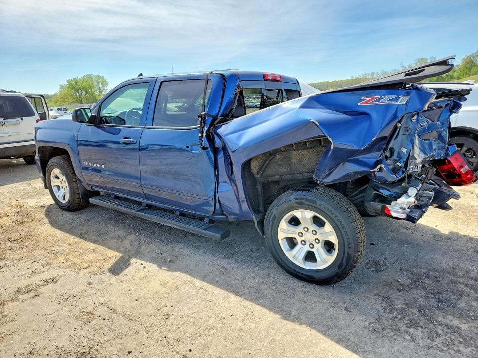 2017 CHEVROLET SILVERADO K1500 LT 2