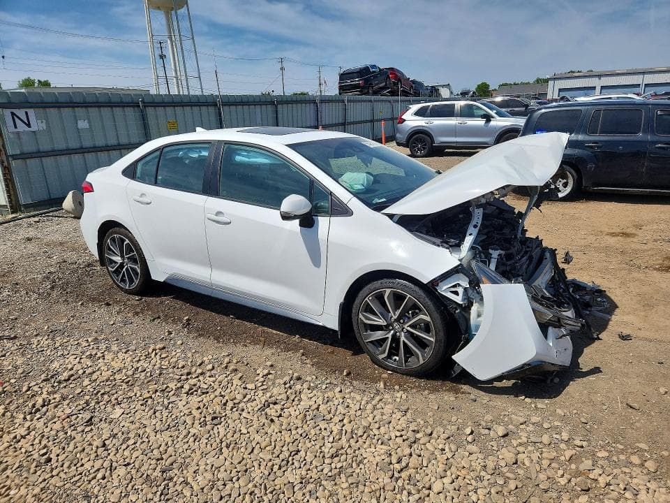 2022 TOYOTA COROLLA SE 4