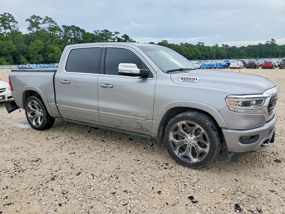 2020 RAM 1500 LIMITED 4