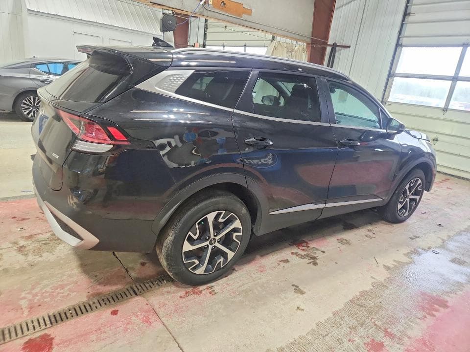 2023 KIA SPORTAGE EX 3