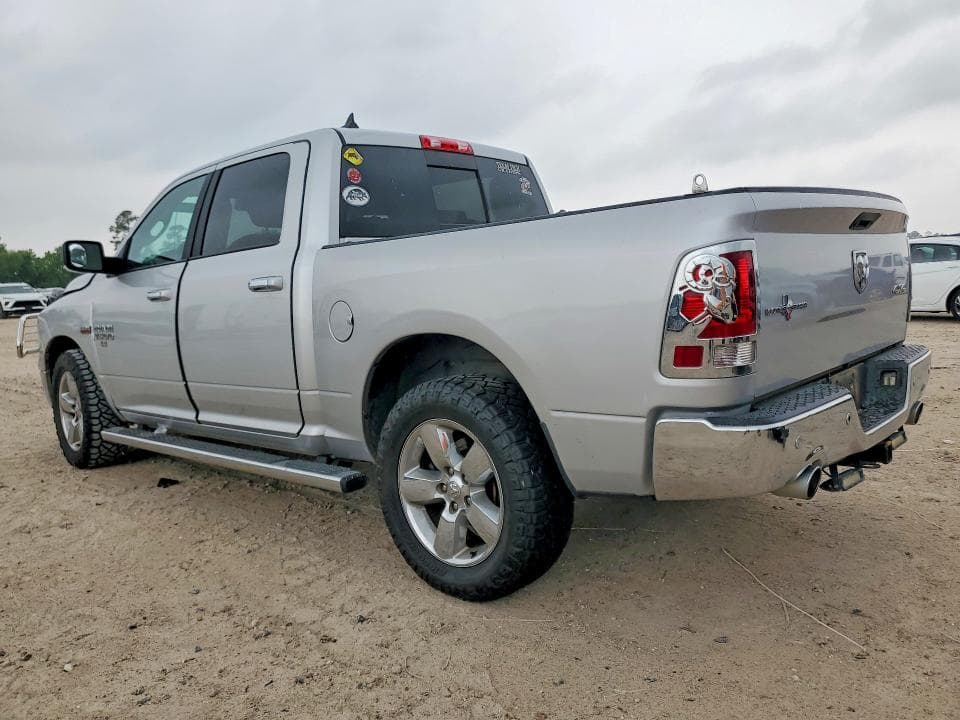 2017 RAM 1500 SLT 2