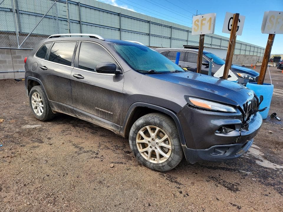 2018 JEEP CHEROKEE LATITUDE PLUS 4