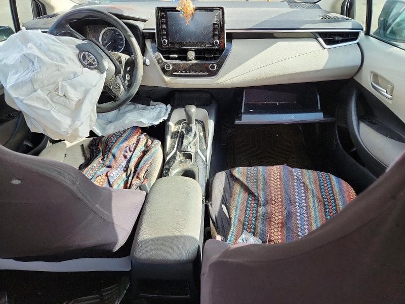 2021 TOYOTA COROLLA LE 8