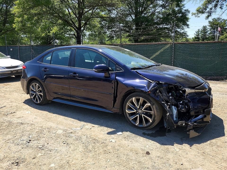 2021 TOYOTA COROLLA SE 4