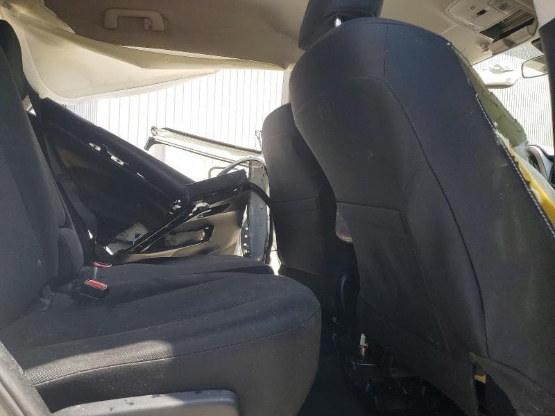 2018 TOYOTA RAV4 LE 11