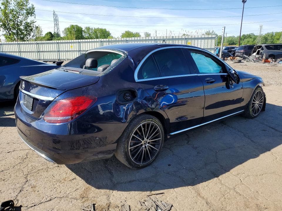 2019 MERCEDES-BENZ C 300 3