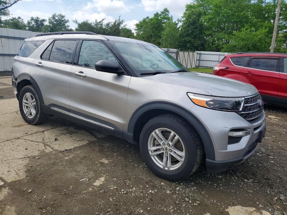 2021 FORD EXPLORER XLT 4