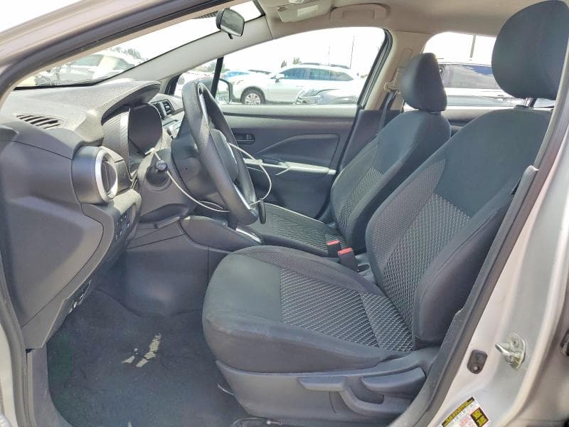 2020 NISSAN VERSA S 7