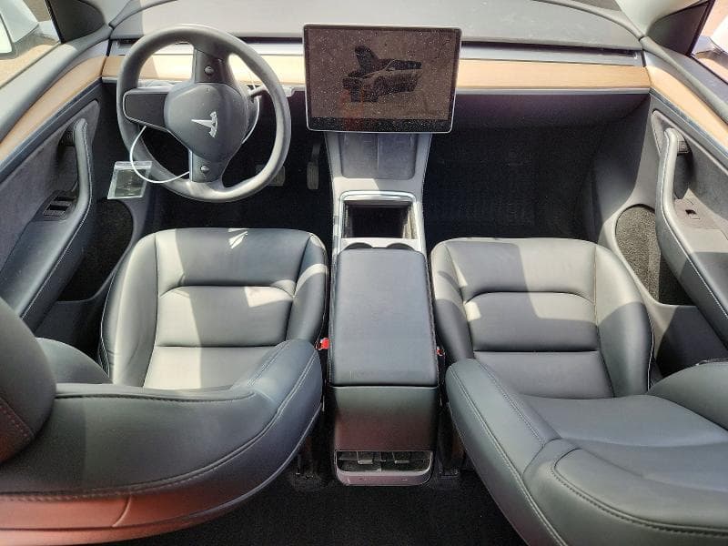 2023 TESLA MODEL Y 8