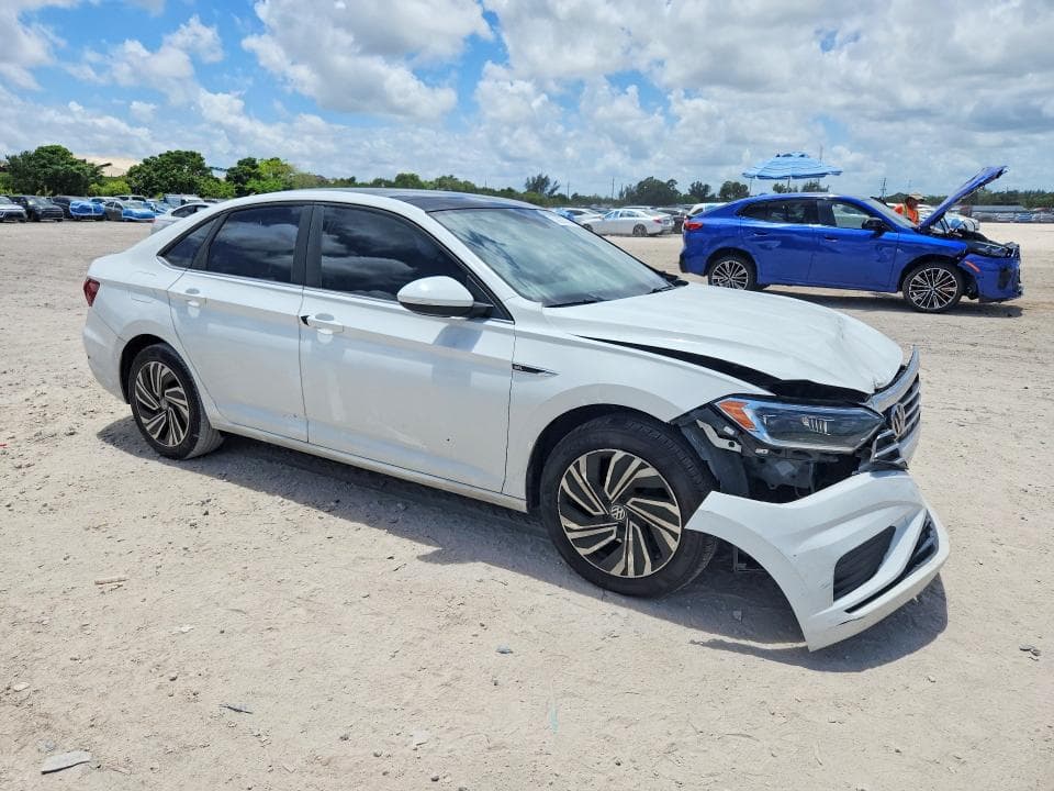 2020 VOLKSWAGEN JETTA SEL 4