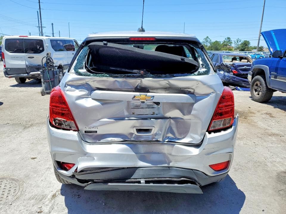 2017 CHEVROLET TRAX LS 6