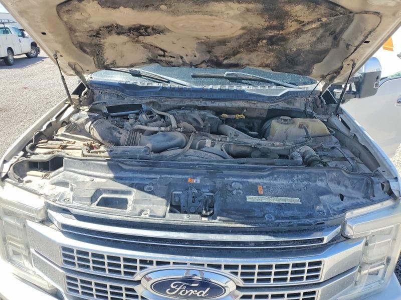 2017 FORD F350 12