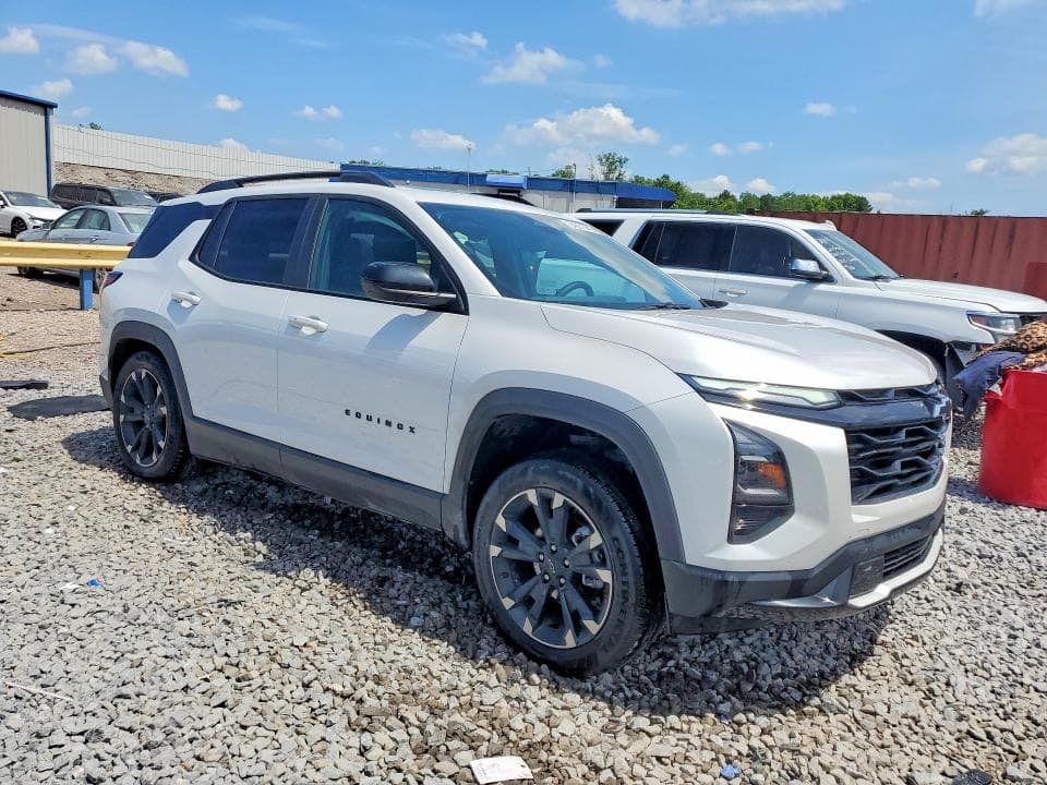 2025 CHEVROLET EQUINOX RS 4